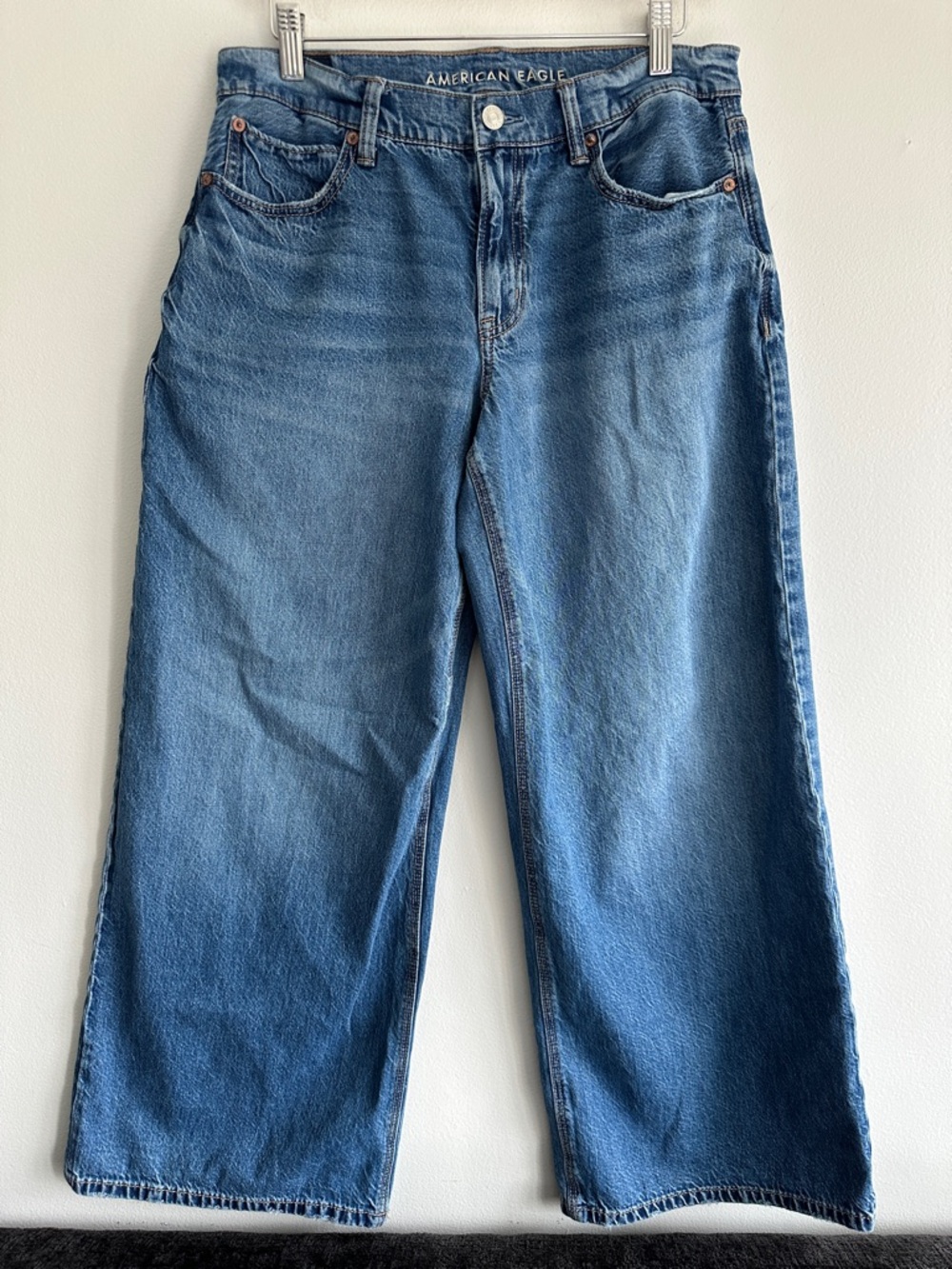 AEO‎ Low Rise Ultra Wide Leg Blue Relaxed Jeans Strigid Size 6